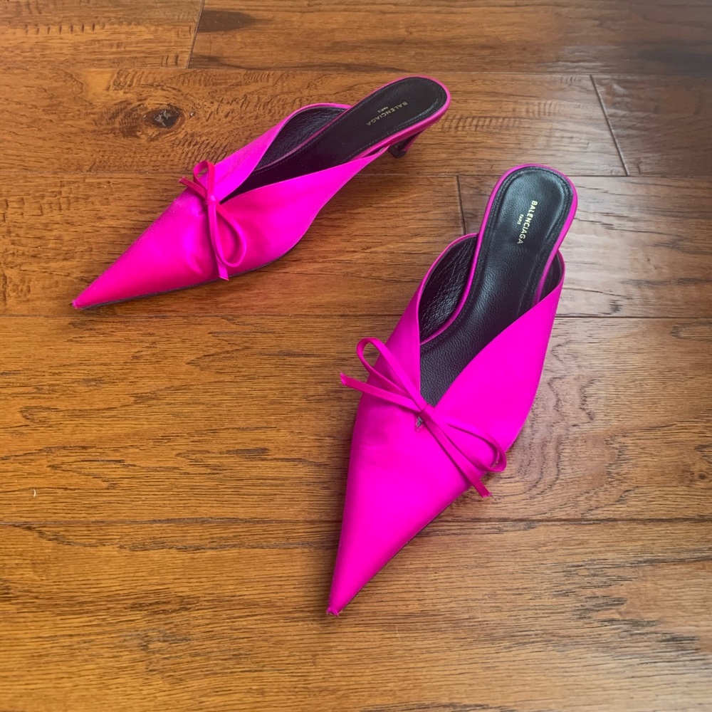 Balenciaga Knife Pink Satin Mules Kitten H…